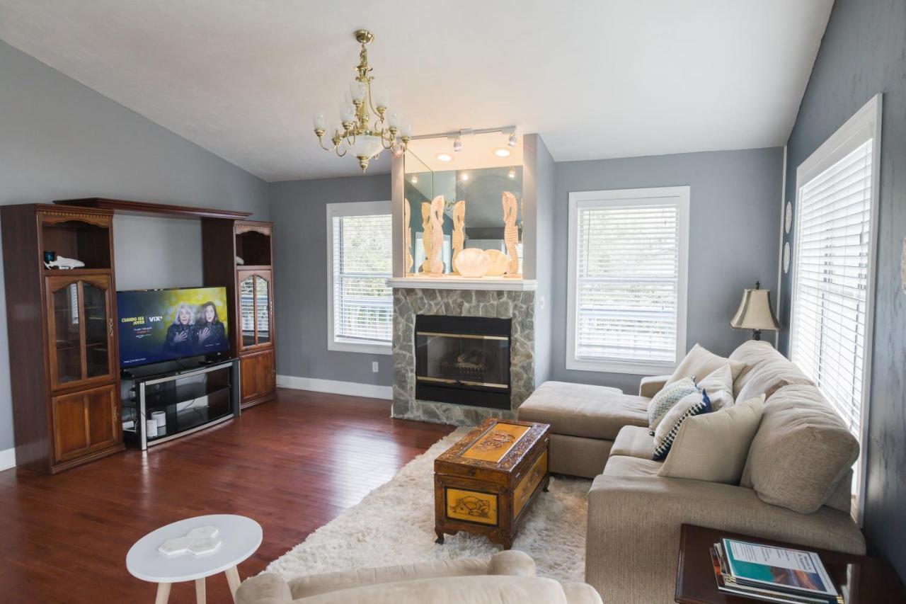 Five Bedroom Home In The Heart Of St Aug Beach St. Augustine Buitenkant foto