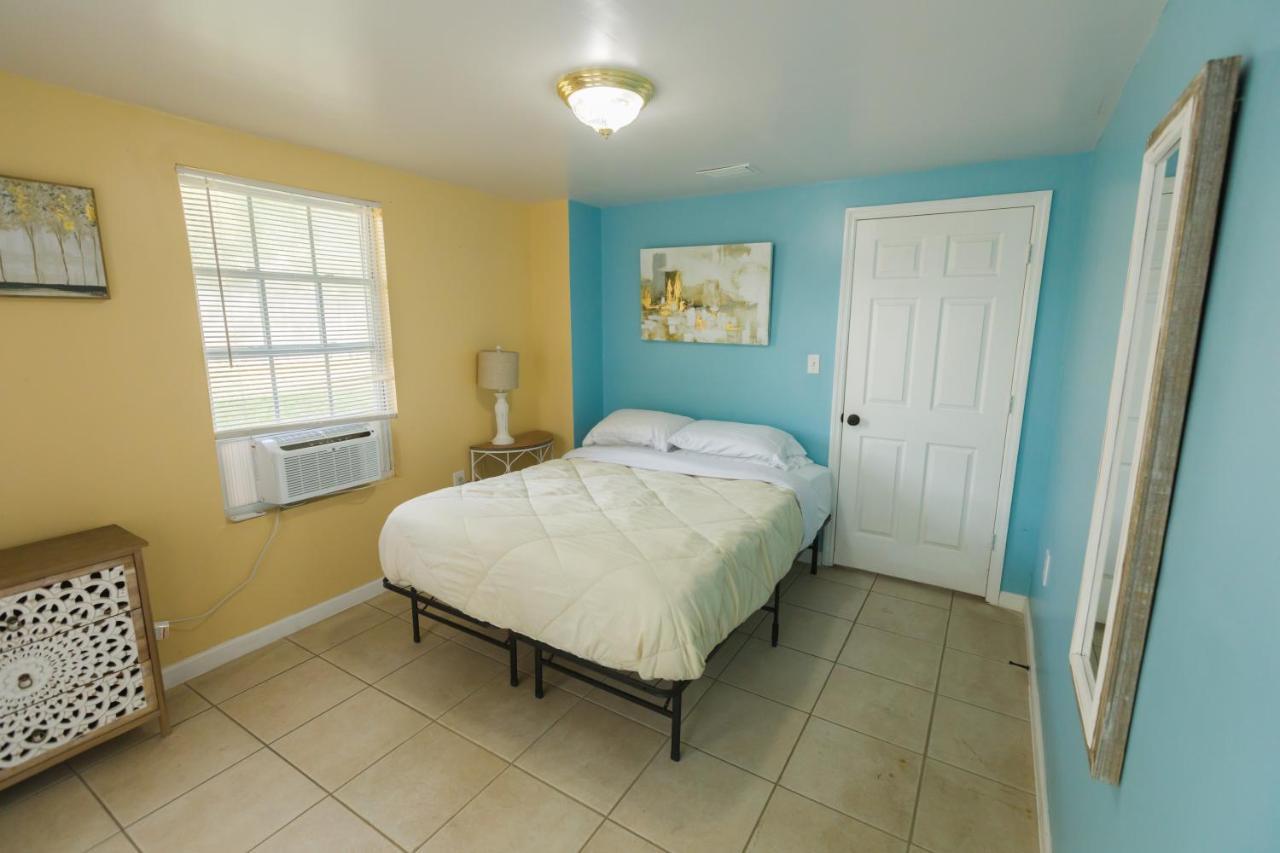 Five Bedroom Home In The Heart Of St Aug Beach St. Augustine Buitenkant foto